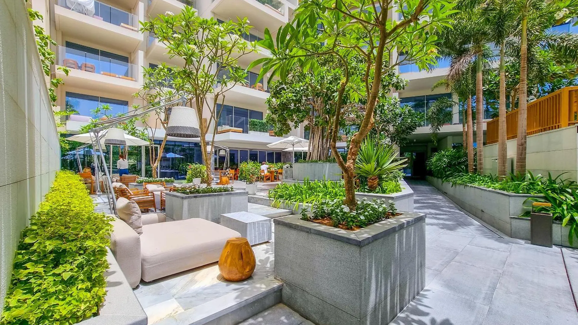 Superluxury Apartment In Five Palm, Pool & Beach Access Dubai