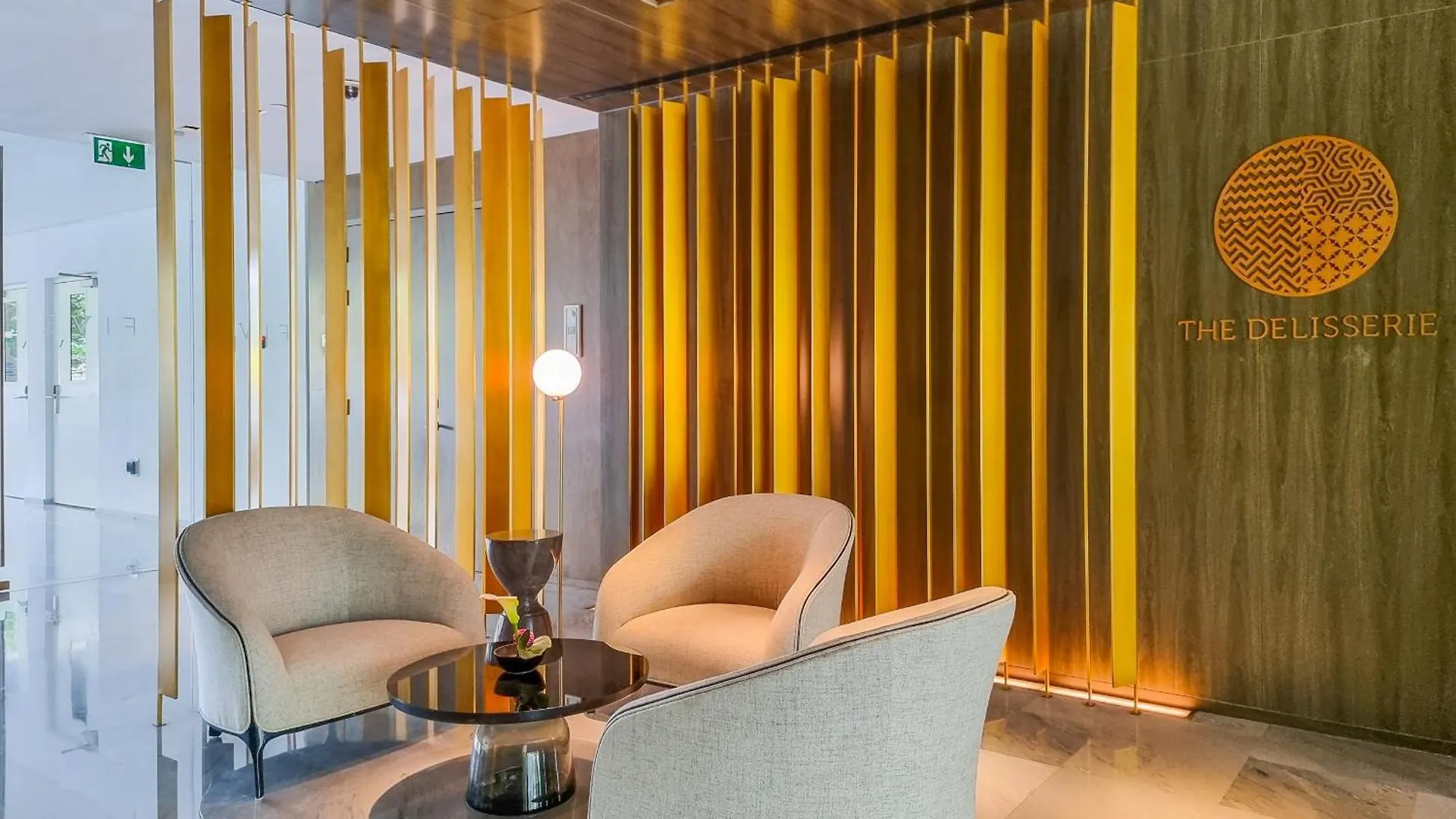 Superluxury Apartment In Five Palm, Pool & Beach Access Dubai