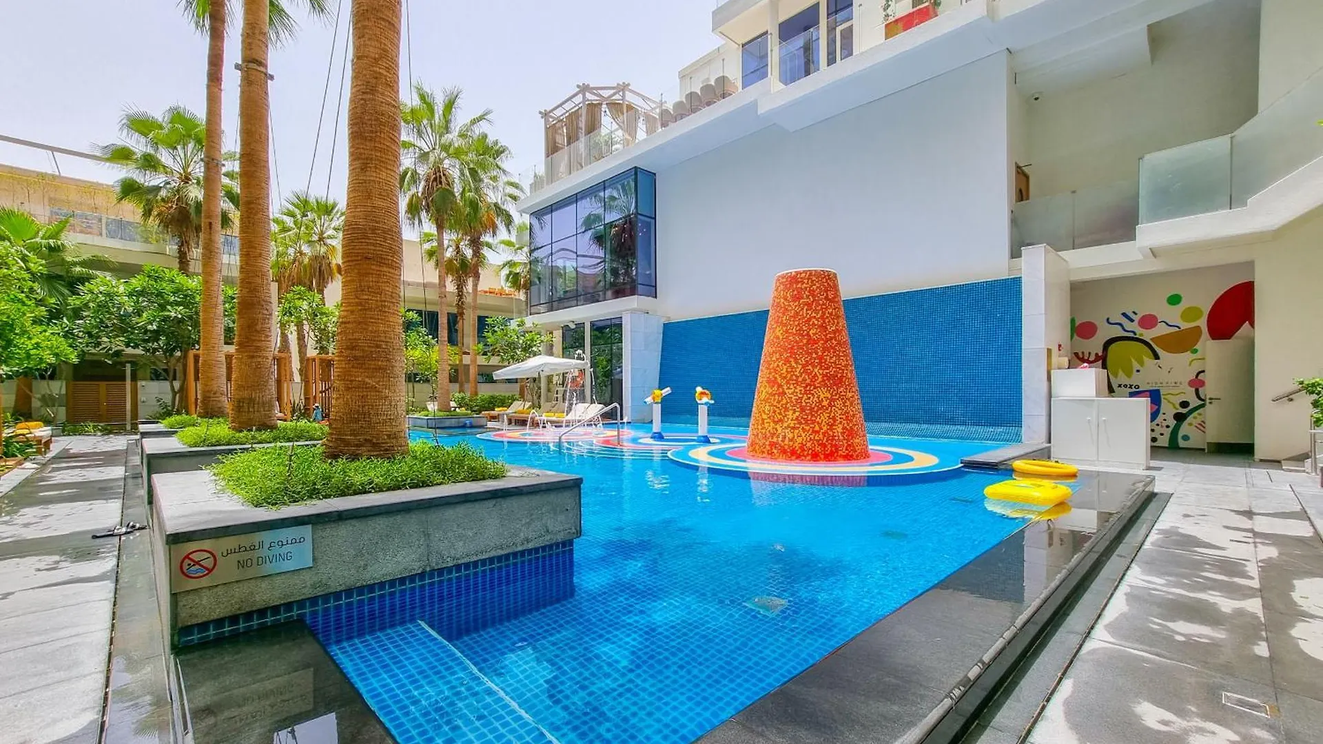Superluxury Apartment In Five Palm, Pool & Beach Access Dubai