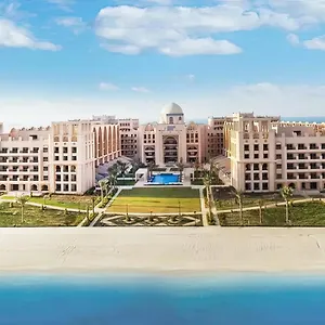 Fam Living - Private Beach Escapes In Palm Jumeirah Dubaï