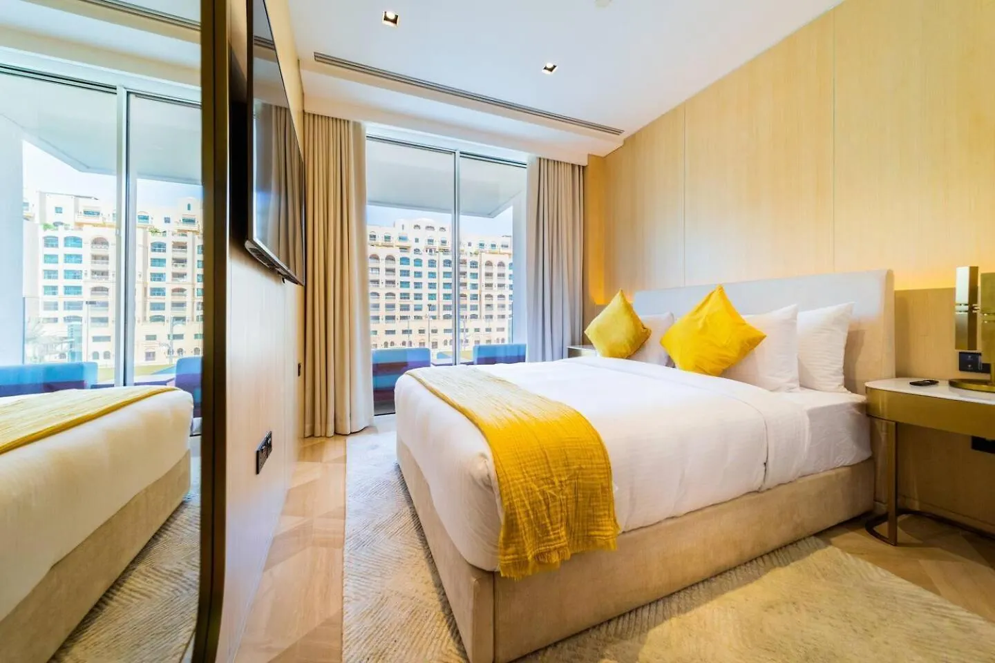 Superluxury Apartment In Five Palm, Pool & Beach Access Дубай