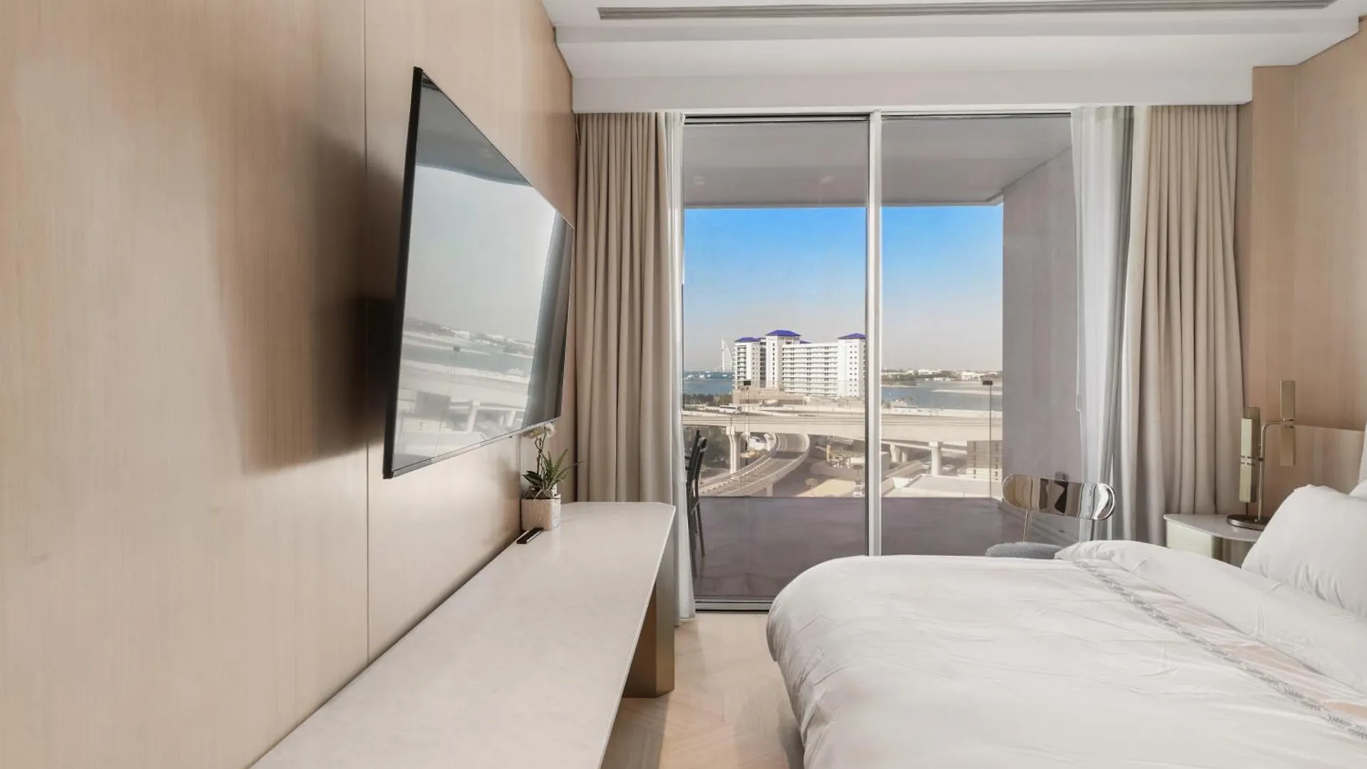 Superluxury Apartment In Five Palm, Pool & Beach Access Дубай ОАЭ